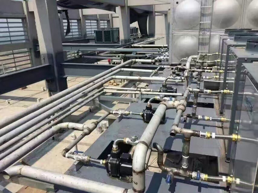 別墅用空氣能可以帶地暖嗎